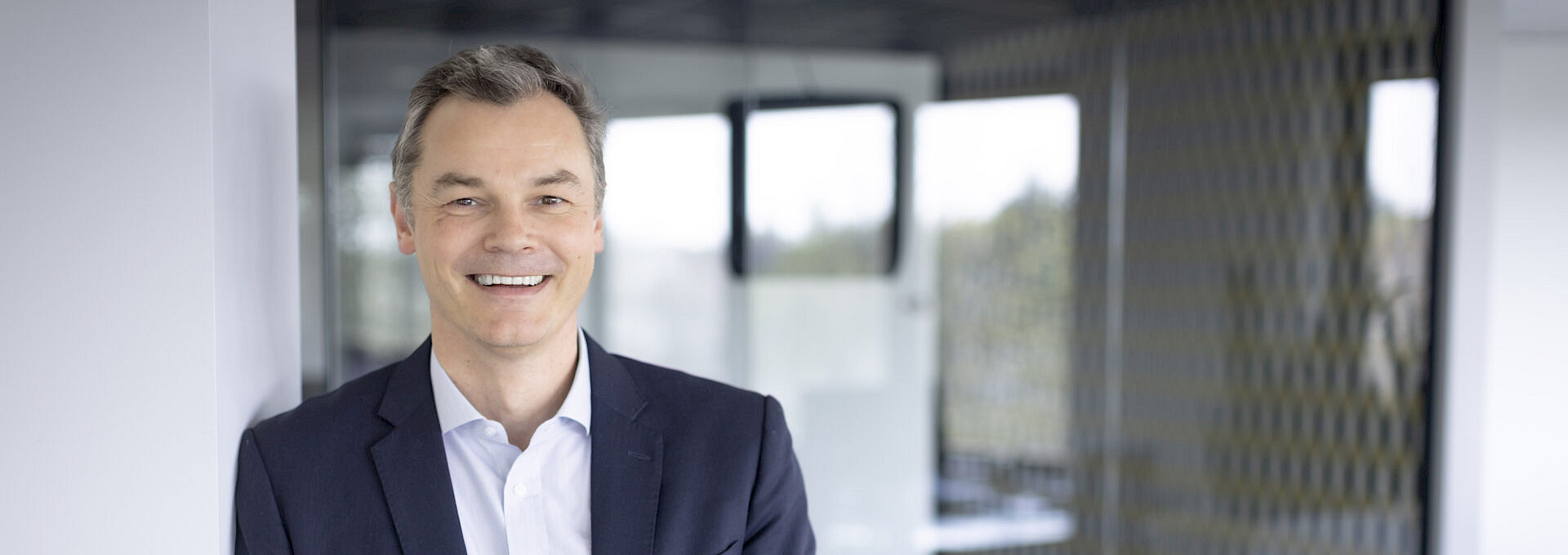 Carl Mestdagh chooses innovative leadership: Guillaume Beuscart joins Equilis as CEO of Equilis Belgium